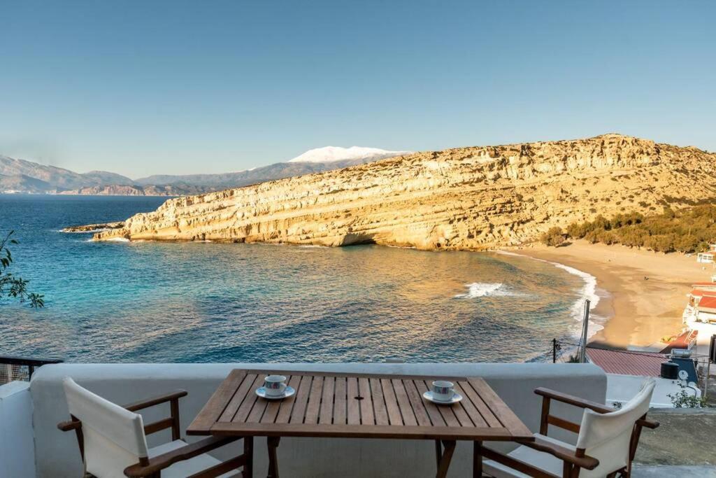 Nostos Cave Seaview Apartment Matala  Bagian luar foto
